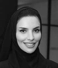 أمينة طاهر