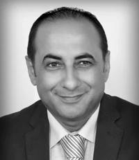 شوقي يوسف دلال
